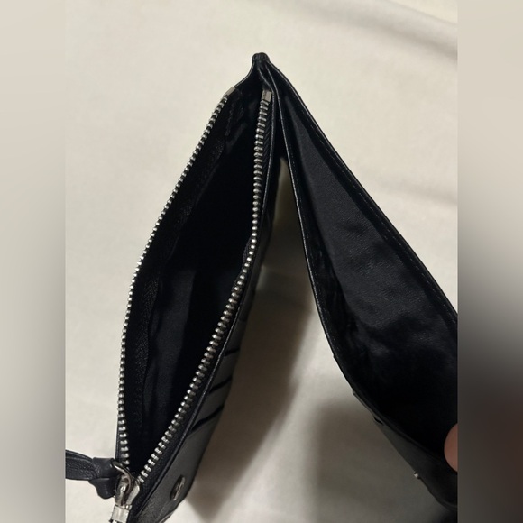 Bottega Veneta Black Woven Leather double sided wallet - Picture 6 of 8